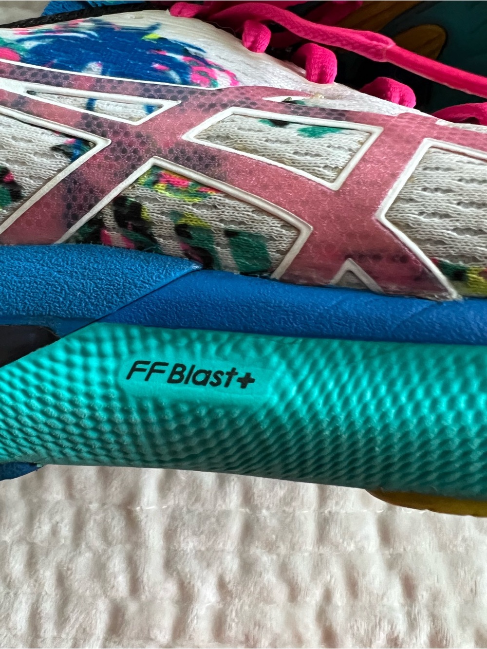 ASICS Women's Gel Nimbus 24 White Confetti Turquoise - Picture 6 of 7
